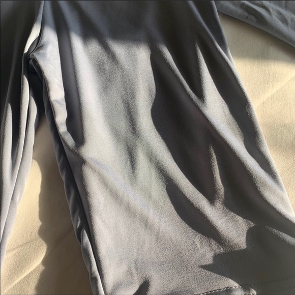 Crop Top and Biker Shorts Set 2 4 - Picture 4 of 6